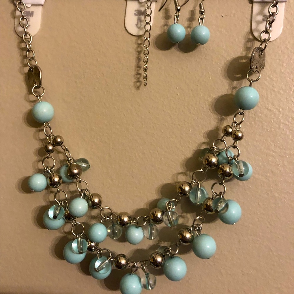 Necklace & Earrings
